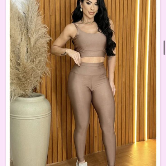 Conjunto Carla